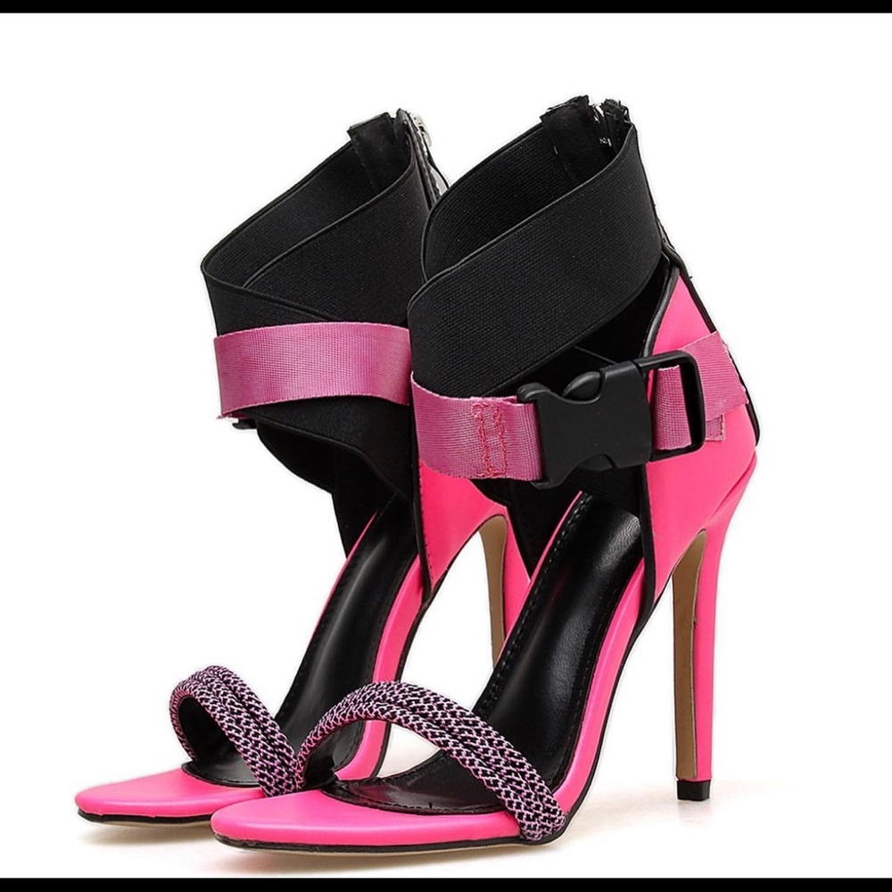 KELLY! Pink